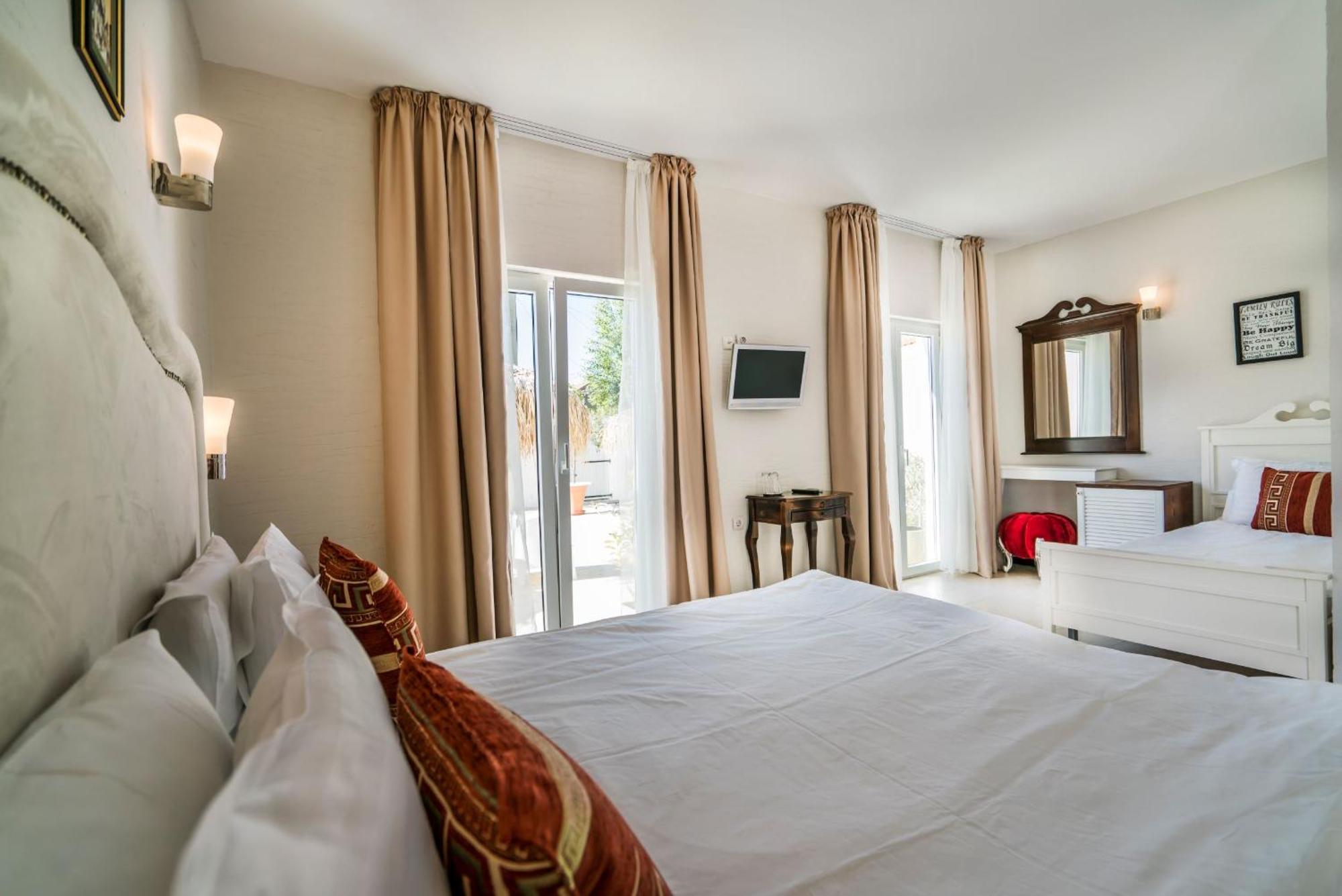 Maris Vama Veche Hotel ภายนอก รูปภาพ